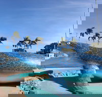 Kronosaurus Korner - Southport Accommodation