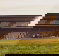 Leasingham - Southport Accommodation