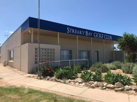 Streaky Bay Golf Club - Accommodation Southport 0