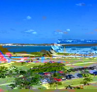 The Big Wedgie - Accommodation Southport