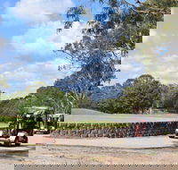 Gladstone Golf Club - Southport Accommodation