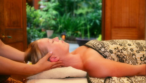 Ikatan Day Spa Noosa - Southport Accommodation 0