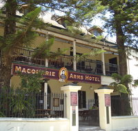 Macquarie Arms Hotel - Southport Accommodation