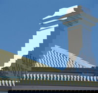 Southern Cross - Accommodation Southport