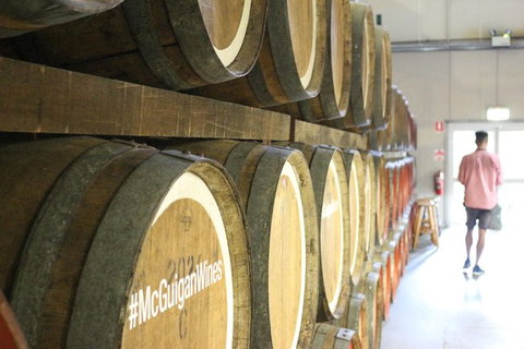Hunter Valley Wine Tour Ex Newcastle Incl Lunch, Cheese, Chocolate & Distillery - Southport Accommodation 1