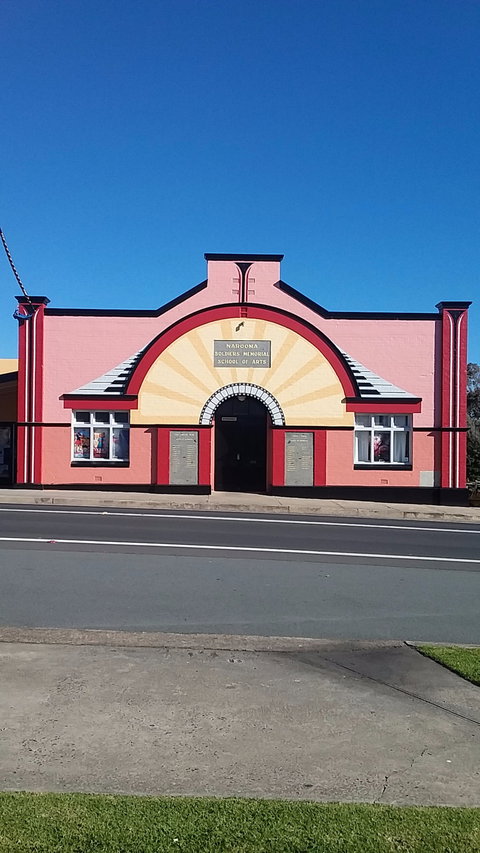 Narooma Kinema - Southport Accommodation 2