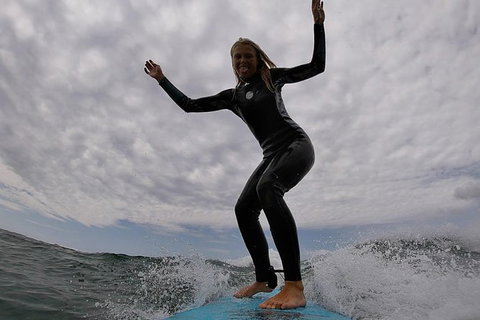 Group Surf Lesson - Southport Accommodation 4