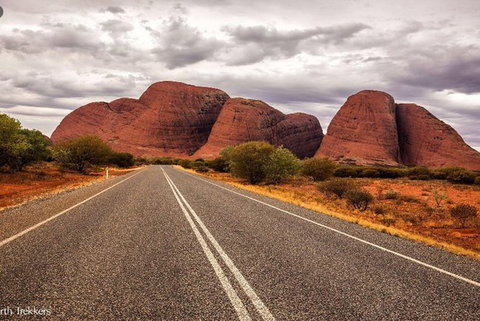 5-Hour Kata Tjuta Sunrise Tour From Ayers Rock With Breakfast - Southport Accommodation 4