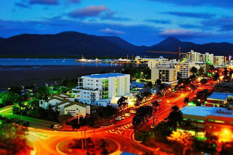 Airport Transfer - Cairns City To Airport - Accommodation Southport 1