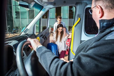 Cairns Airport (CNS) Arrival Transfer (CNS Airport To Cairns Hotels Or Address) - Southport Accommodation 4