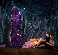 The Crystal Caves Self-Guided Tour - Southport Accommodation
