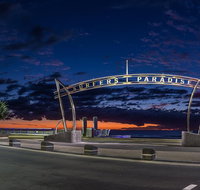 Luxury Brisbane Airport Transfers To and From Surfers Paradise for up to 7 Per - Southport Accommodation