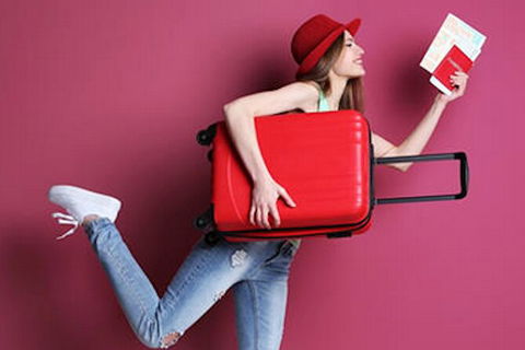 SHUTTLE - CAIRNS AIRPORT TO PORT DOUGLAS (or Reverse) - Southport Accommodation 0