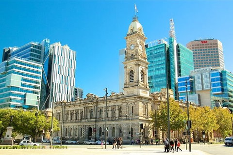 Adelaide Airport Transfers : Airport ADL To Adelaide City In Luxury Van - Accommodation Southport 7