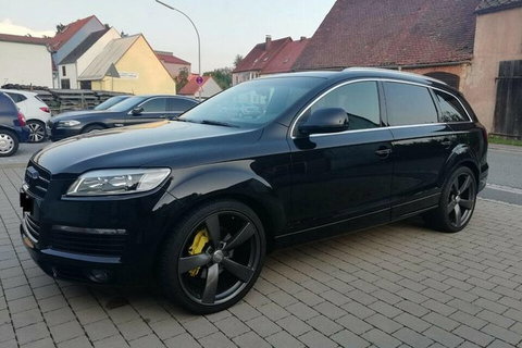 Audi Q7 SUV Melbourne Airport To CBD - Accommodation Southport 4