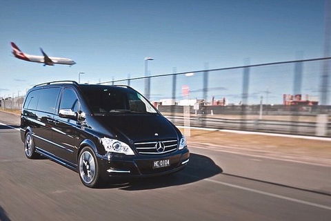 Melbourne Airport Transfer (DEPARTURE) - Southport Accommodation 0