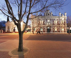 Albury Art Gallery - Southport Accommodation 0
