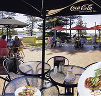 The Beach and Bush Gallery and Cafe - Accommodation Southport