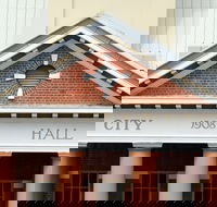 Maryborough City Hall - Southport Accommodation
