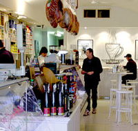 Lygon Foodstore - Southport Accommodation