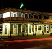 Alberton Hotel - Southport Accommodation