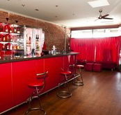 Reunion Bar - Southport Accommodation
