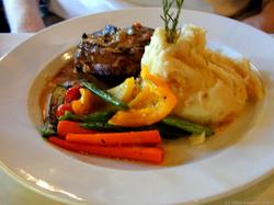 Benowa Tavern - Accommodation Southport 1