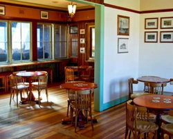 O'Donoghue's Irish Pub - Accommodation Southport 2