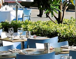 Nicks Bar And Grill - Accommodation Southport 1