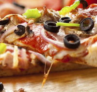La Madrina Pizza - Accommodation Southport