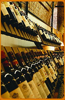 Steeds Club Grill & Bar - Southport Accommodation 3