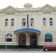 The London Hotel - Accommodation Southport