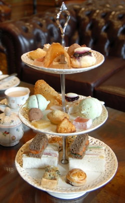 Craig`s Royal Hotel - Accommodation Southport 2