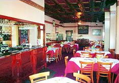 Peter Lalor Hotel - Accommodation Southport 2