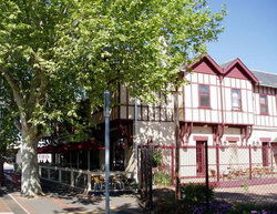 Flanagans Border Inn Hotel - Southport Accommodation 3