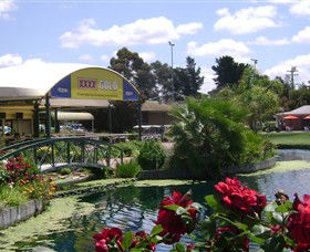 Howlong NSW Southport Accommodation