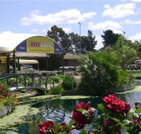 Howlong Country Golf Club - Southport Accommodation