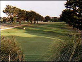 South Lakes Golf Club - Southport Accommodation 0