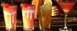 Balcony Bar And Oyster Co. - Southport Accommodation 1