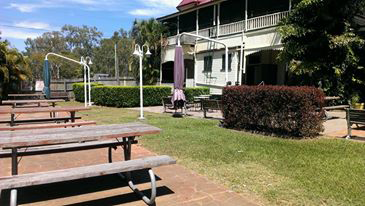 Lakes Creek Hotel - Southport Accommodation 3