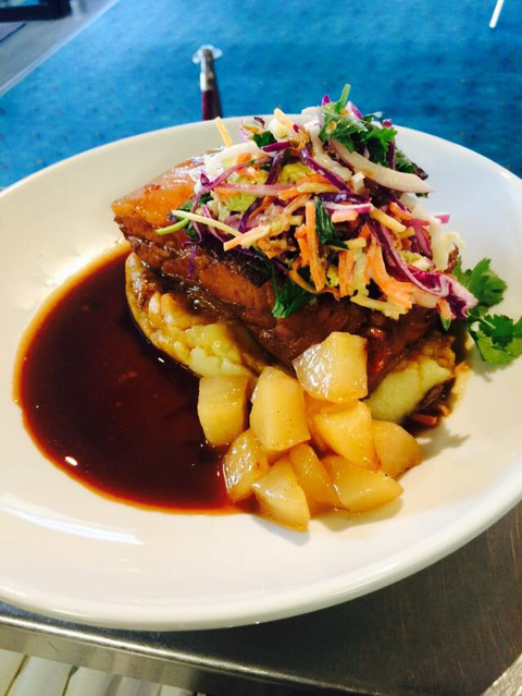 Salamander Tavern - Accommodation Southport 3