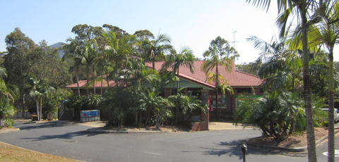 Valla Beach Tavern - Southport Accommodation 3