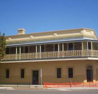 The British Hotel - Southport Accommodation