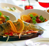 Bundu Khan - Southport Accommodation