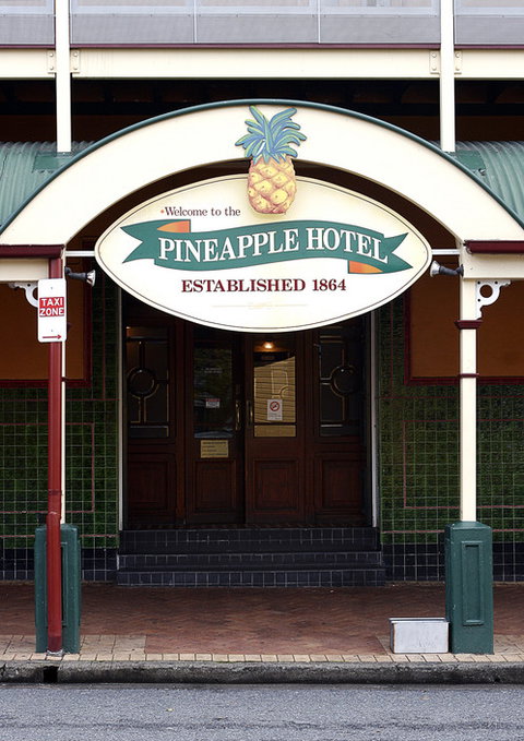 Pineapple Hotel - Accommodation Southport 2