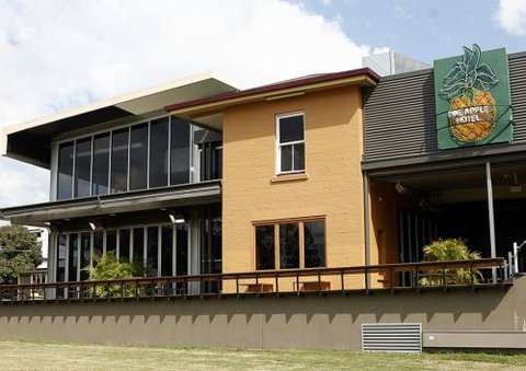 Pineapple Hotel - Accommodation Southport 3