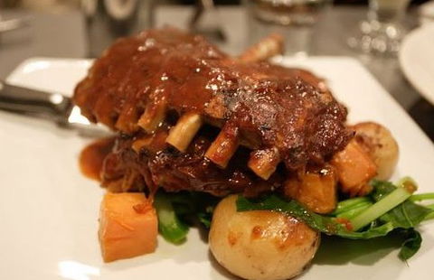 Mikes Seafood Grill - Southport Accommodation 0