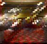 Free Tour of NSW Parliament - Accommodation Southport