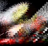 Sydney Harbour New Years Eve Fireworks Dinner Cruises - Accommodation Southport