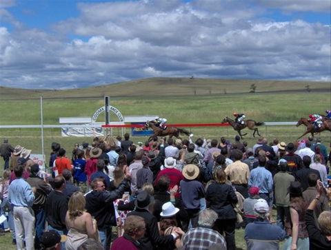 Cooma Sundowners Cup - Southport Accommodation 1